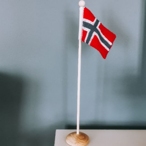 Norwegische Flagge von Rito Krea - Strickmuster 14x10cm